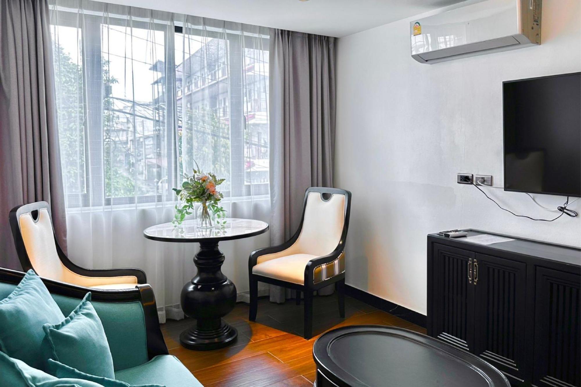 Glory Boutique Suites 清迈古城荣耀精品酒店 치앙마이 외부 사진